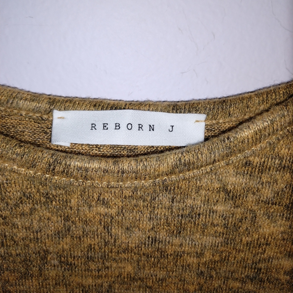 Soft babydoll sweater - Neesees dresses boutique